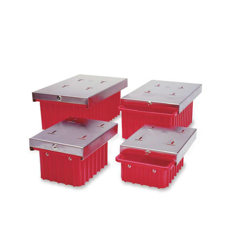 Lockable clearance freezer box